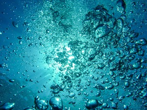air-bubbles-230014_1920.jpg