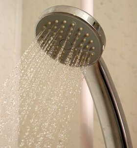 shower-653671_640.jpg